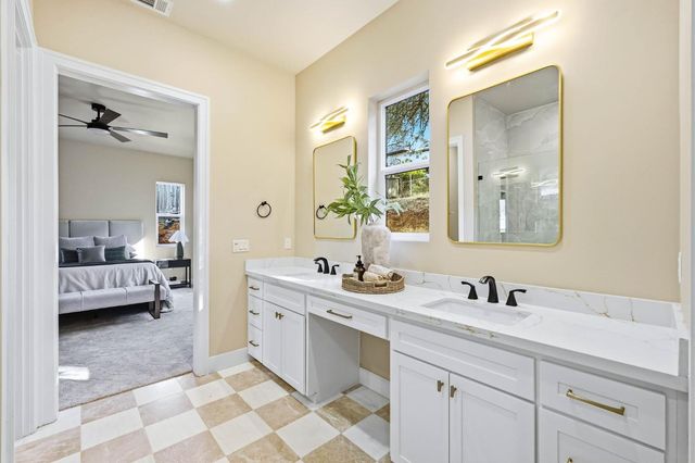 3284 Oxford Rd, Cameron Park, CA 95682