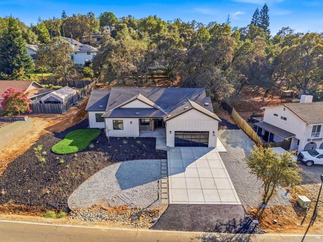 3284 Oxford Rd, Cameron Park, CA 95682