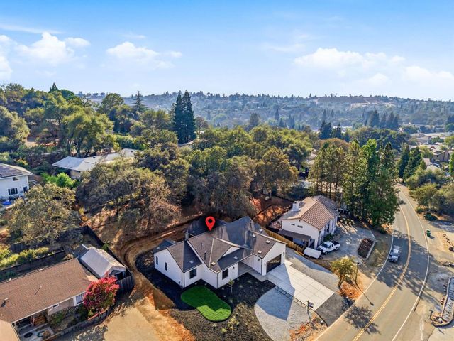 3284 Oxford Rd, Cameron Park, CA 95682