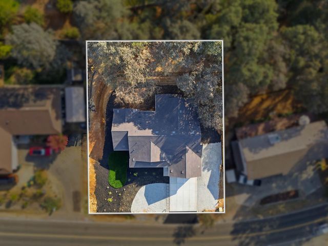 3284 Oxford Rd, Cameron Park, CA 95682