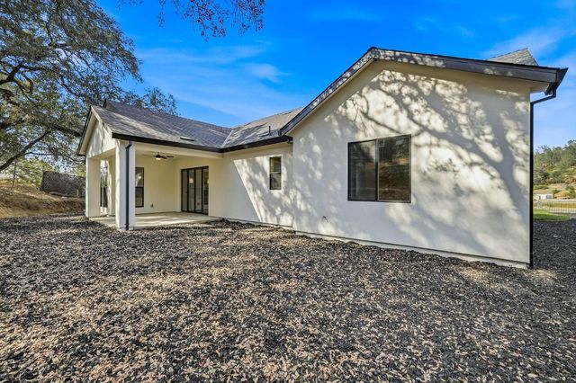 3284 Oxford Rd, Cameron Park, CA 95682
