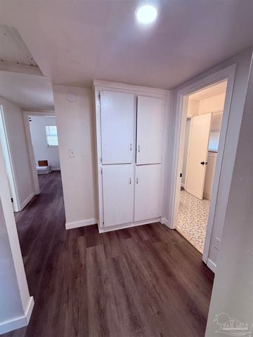 702 Loire Way, Pensacola, FL 32505