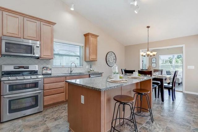 4249 Vista Walk Lane, Powell, OH 43065