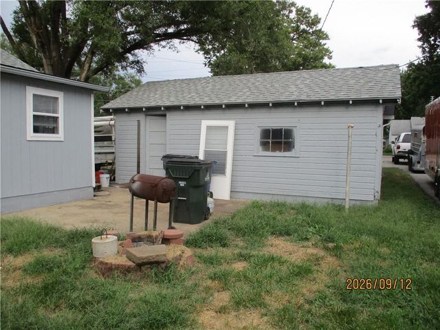 603 E Poplar Street, Olathe, KS 66061