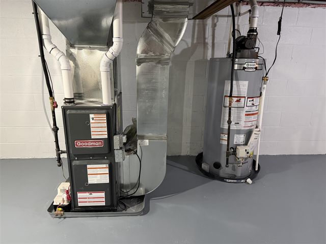 556 E Barney Avenue, Muskegon, MI 49444