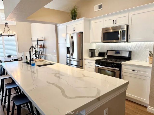 7748 Morningside, Highland, CA 92346