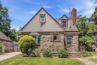 588 Adams Avenue, West Hempstead, NY 11552