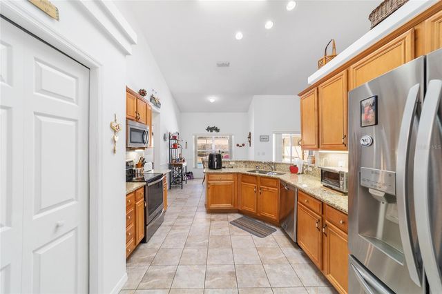 13100 SE 30TH COURT, Belleview, FL 34420