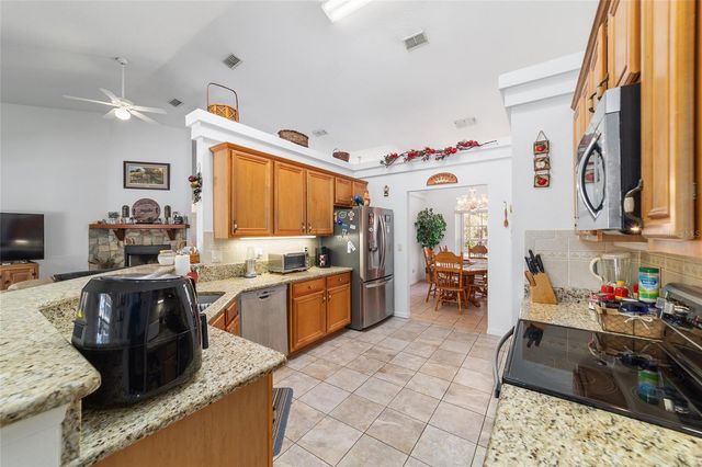 13100 SE 30TH COURT, Belleview, FL 34420