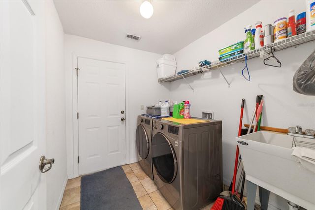 13100 SE 30TH COURT, Belleview, FL 34420