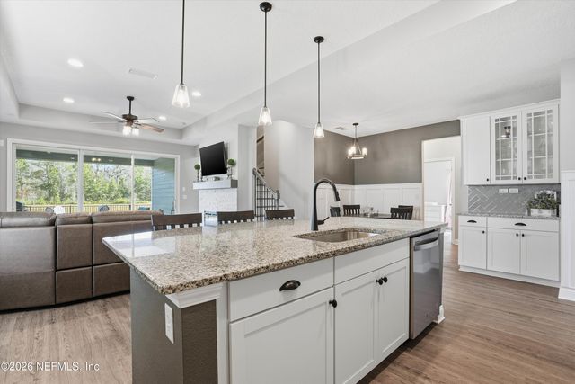 742 SYCAMORE Way, Orange Park, FL 32073