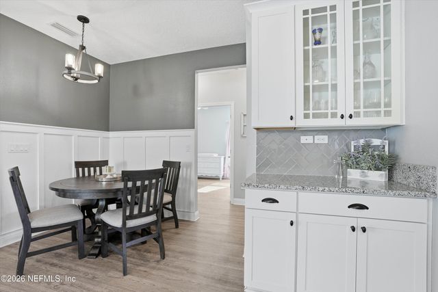 742 SYCAMORE Way, Orange Park, FL 32073