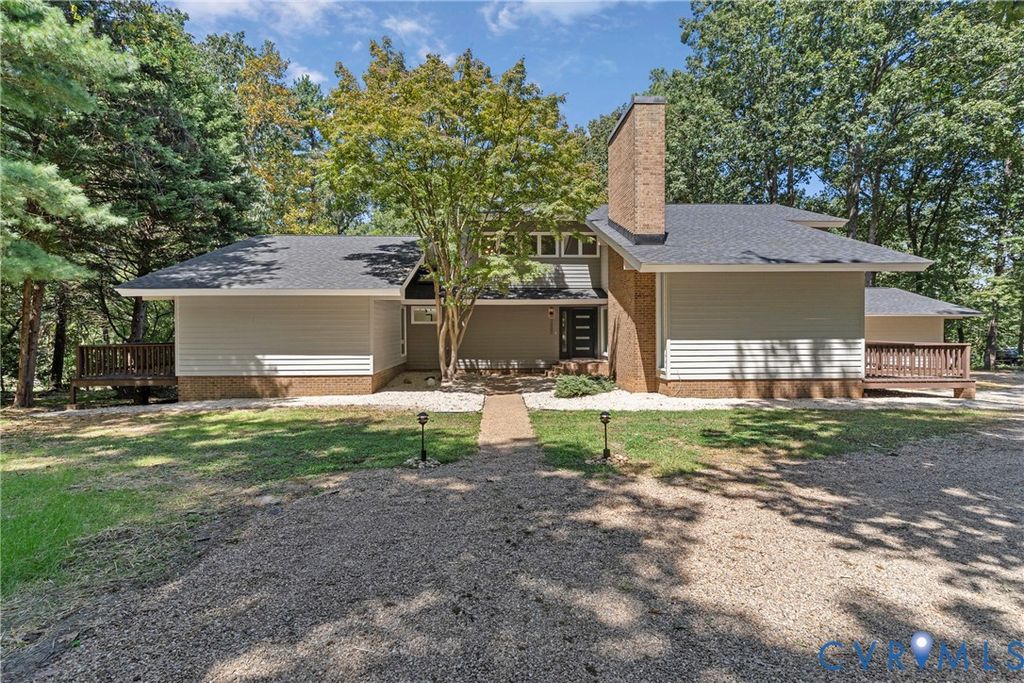 3000 River Hills Ter, Midlothian, VA 23113