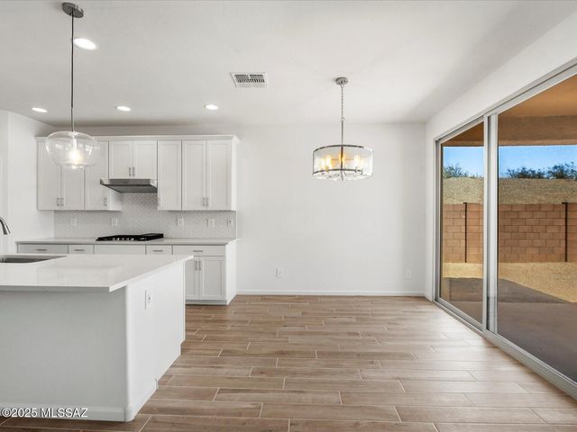 350 N Pecan Canyon Lane, Sahuarita, AZ 85629