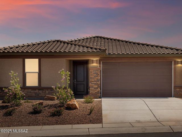 350 N Pecan Canyon Lane, Sahuarita, AZ 85629
