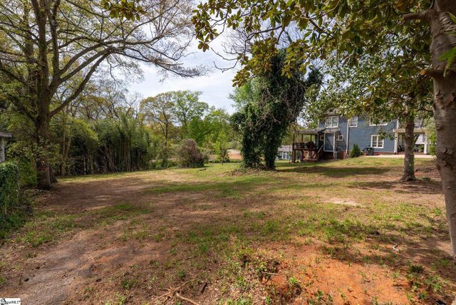 110 Wakefield Street, Greenville, SC 29601