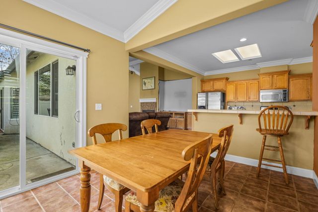 938 Leisha Lane, Redding, CA 96001