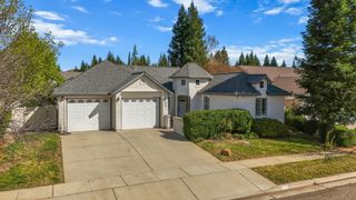 938 Leisha Lane, Redding, CA 96001