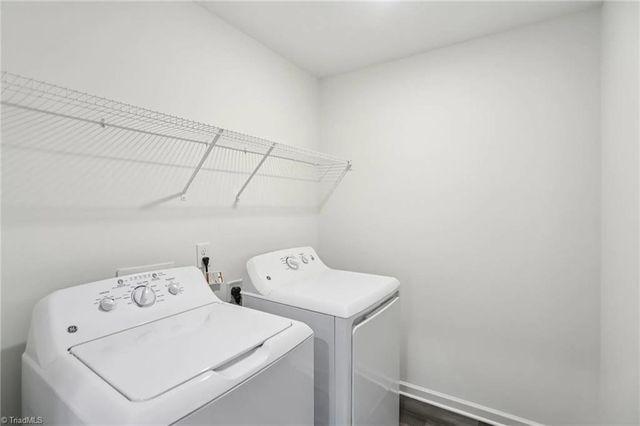 2114 Beckon Lane, Kernersville, NC 27284