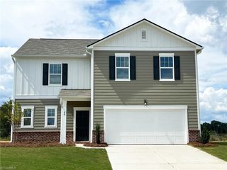2114 Beckon Lane, Kernersville, NC 27284