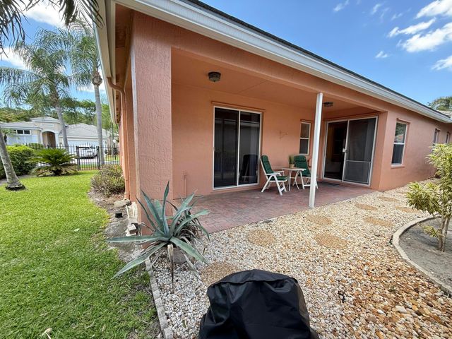 22821 Windsor Wood Court, Boca Raton, FL 33433