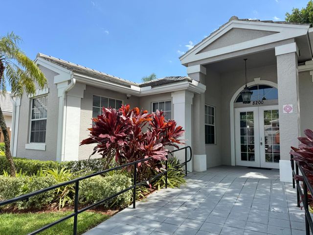 22821 Windsor Wood Court, Boca Raton, FL 33433