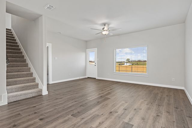 1725 Paul Drive, Seagoville, TX 75159