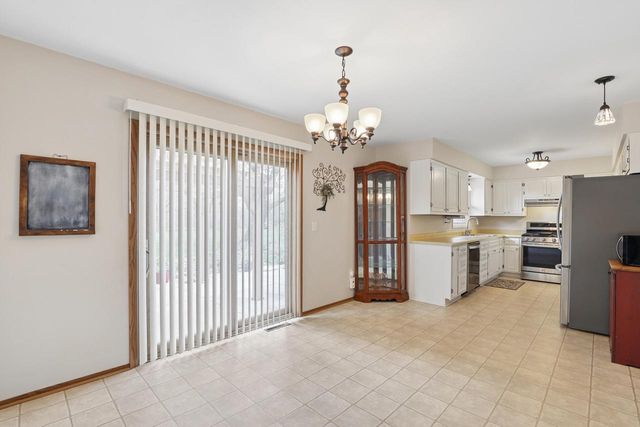 W310S9014 Cherokee PASS, Mukwonago, WI 53149