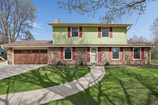 W310S9014 Cherokee PASS, Mukwonago, WI 53149