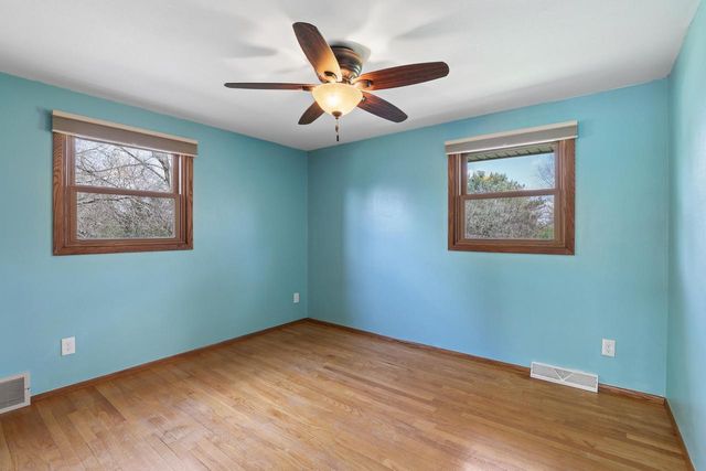 W310S9014 Cherokee PASS, Mukwonago, WI 53149