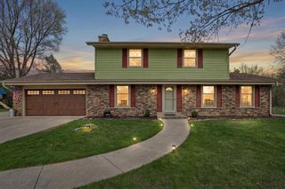 W310S9014 Cherokee PASS, Mukwonago, WI 53149