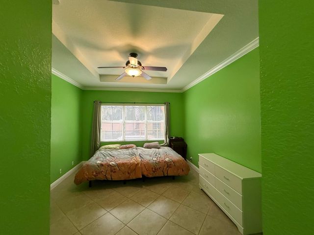 10247 Isle Wynd Court, Boynton Beach, FL 33437