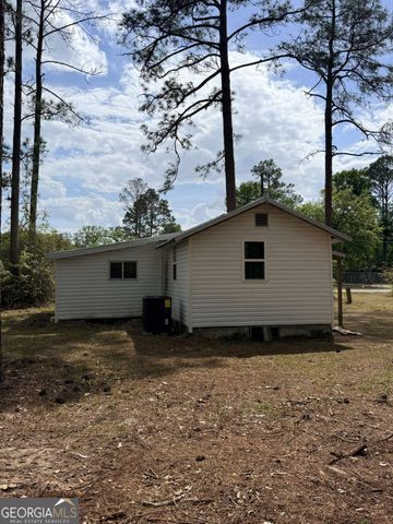 374 Patterson Street, Baxley, GA 31513
