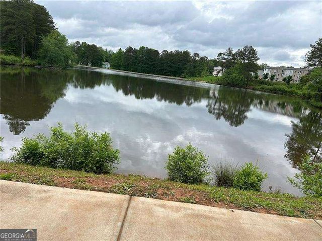 3323 Owl Creek Parkway, Acworth, GA 30102