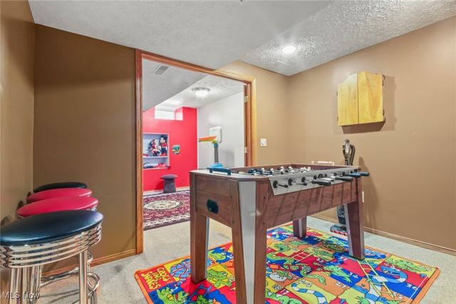 6309 Klines Drive, Girard, OH 44420