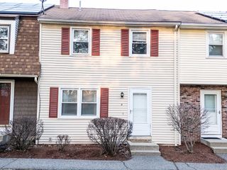 4 Stonegate Lane # 4, Derry, NH 03038