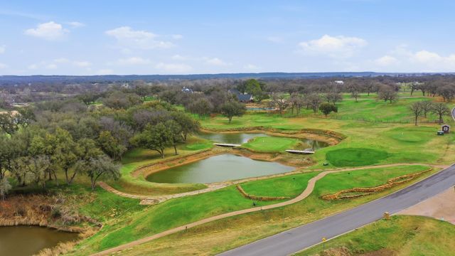 101 Lakeside Drive, Lipan, TX 76462
