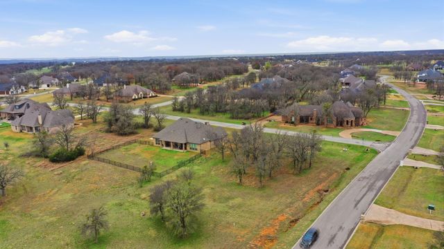101 Lakeside Drive, Lipan, TX 76462