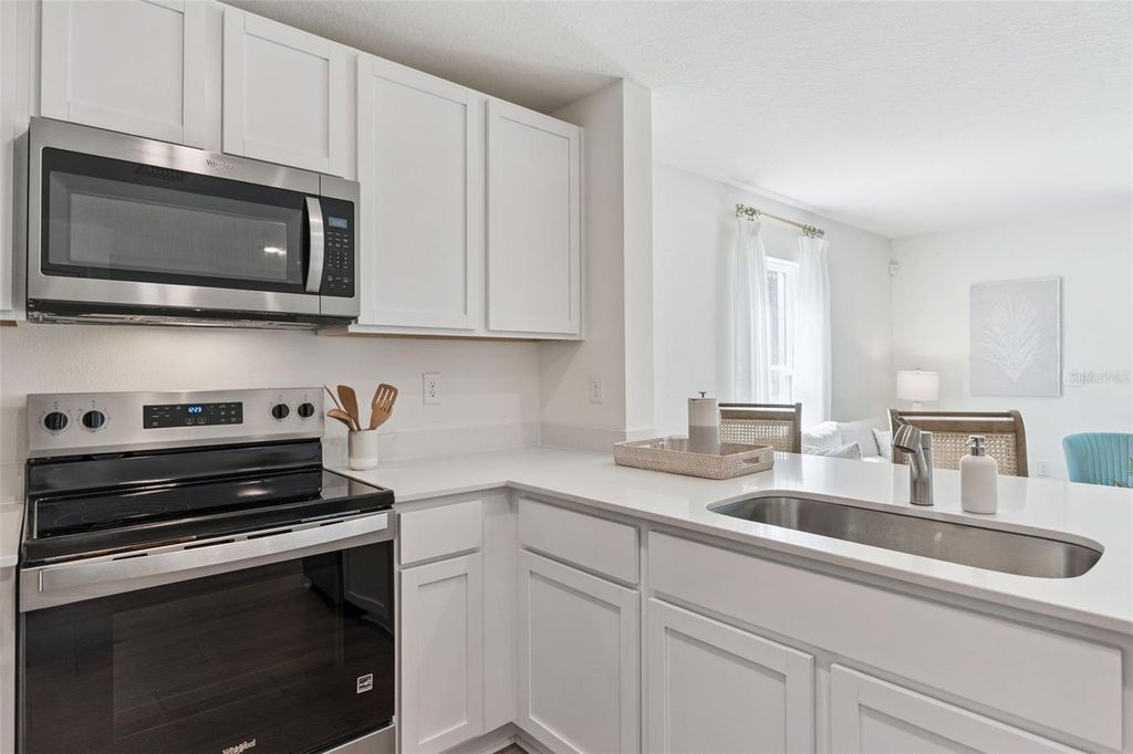 Image 14 of property listing at 500 ZINFANDEL DRIVE, Daytona Beach, FL 32117