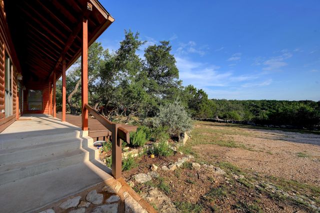 401 Madrone Canyon DR, Dripping Springs, TX 78620