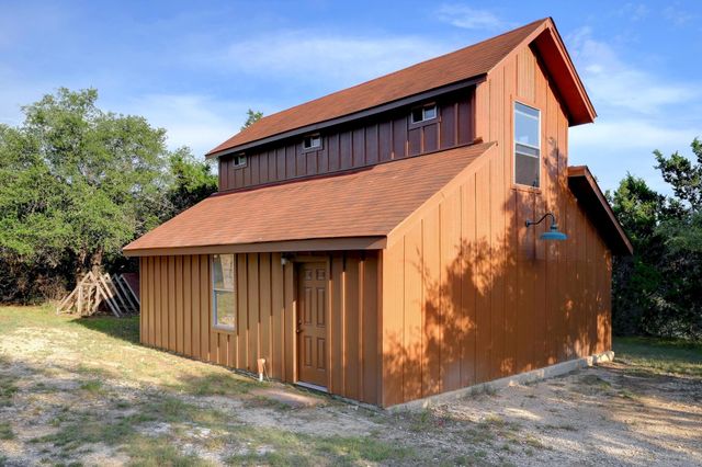 401 Madrone Canyon DR, Dripping Springs, TX 78620