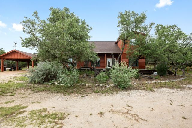 401 Madrone Canyon DR, Dripping Springs, TX 78620