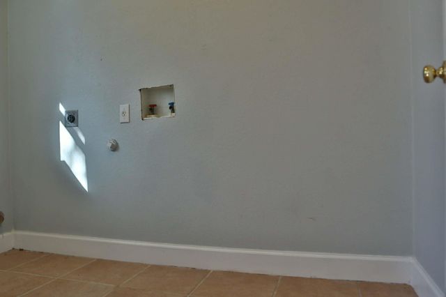 717 Blair Ave, Bastrop, TX 78602