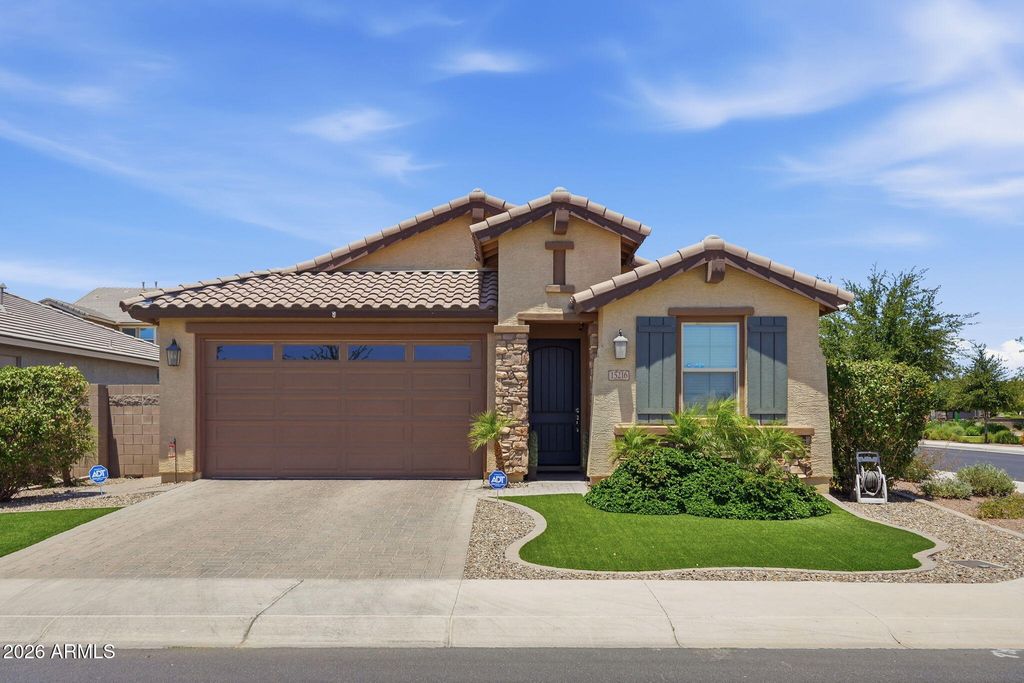 15216 W MCKINLEY Street, Goodyear, AZ 85338 — photo 2