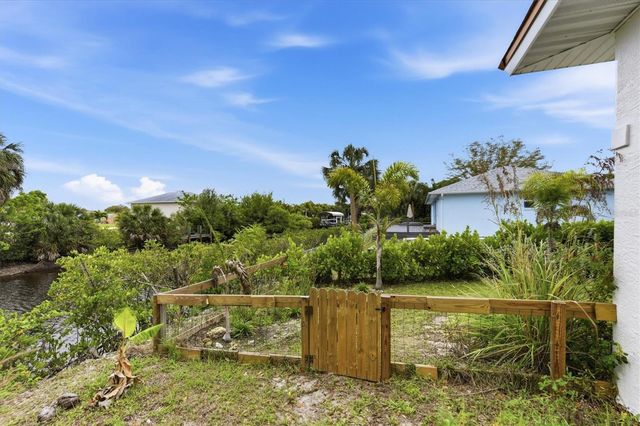 3000 BANYAN WAY, Punta Gorda, FL 33950