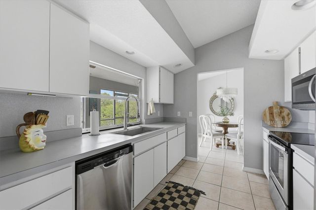 3000 BANYAN WAY, Punta Gorda, FL 33950