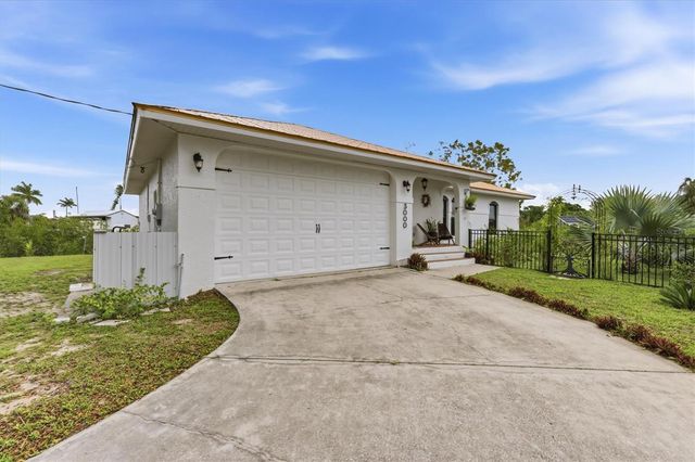 3000 BANYAN WAY, Punta Gorda, FL 33950