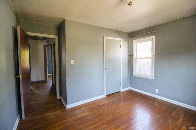 2717 S Meeker Avenue, Muncie, IN 47302