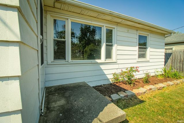 2717 S Meeker Avenue, Muncie, IN 47302