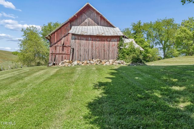 212 Highland Church Road, Gray, TN 37615